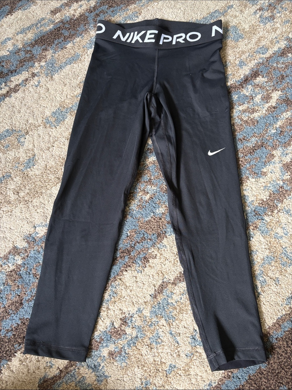 Nike Pro Cropped Leggings with White Swoosh